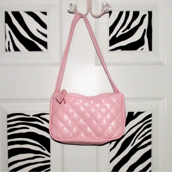 FREEBEIE! 💞 Pretty in Pink shoulder bag - Picture 1 of 4